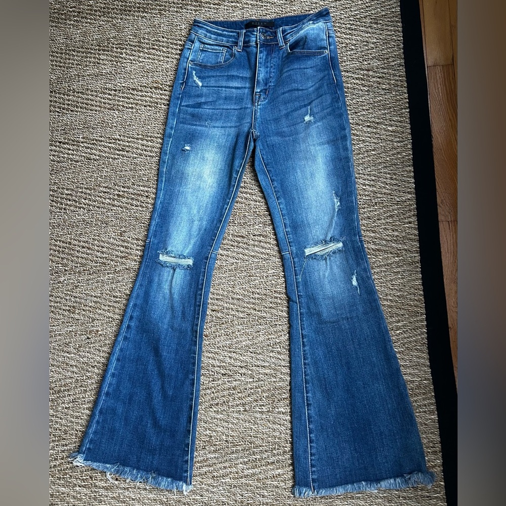 Risen Jeans High Rise Distressed Flare Jeans 27 / 5